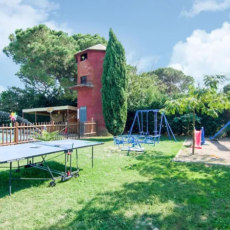 Belvilla By Oyo Large Farmhouse With Pool *