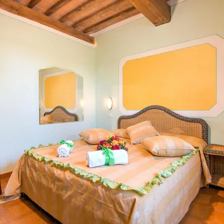 Belvilla By Oyo Large Farmhouse With Pool *
