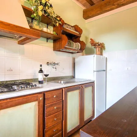 Ferienhaus Belvilla By Oyo Large Farmhouse With Pool Pucciarelli
